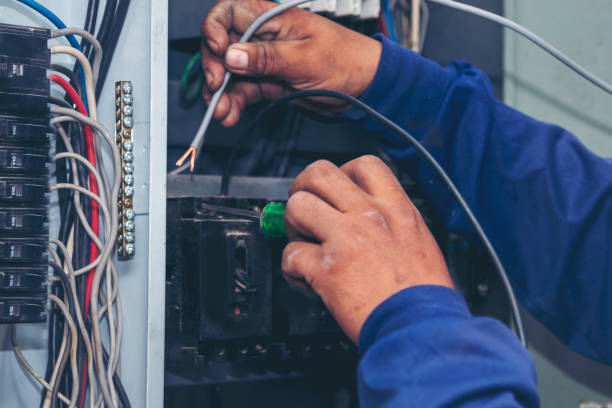 Best Circuit Breaker Repair  in Spruce Pine, NC